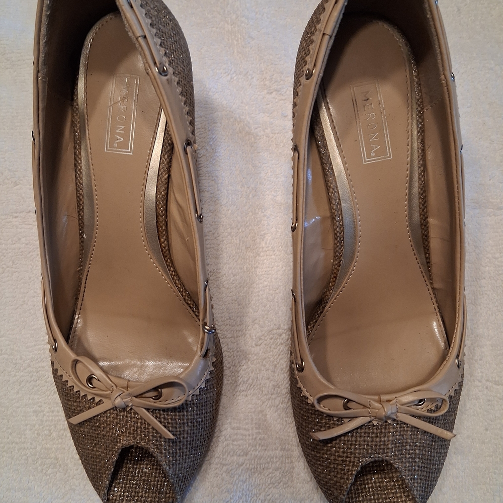 Merona Tan Peep-Toe Heels with Bow